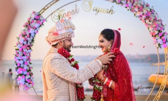 Bumble Bee Prop Studio